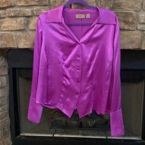i.e.Woman purple 100% silk long sleeve button down bell sleeves. 16W